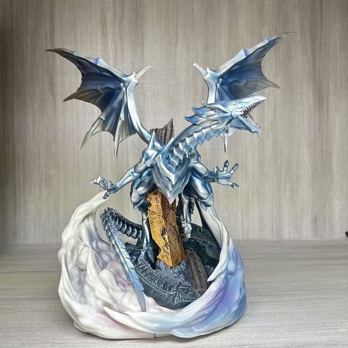 Yu-Gi-Oh White Slifer Sky Drag – Model Kit Yugioh Bewertung und Preis