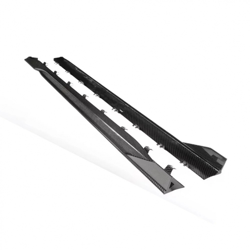Hochwertige Carbon-Seitenschwe – Model Kit Mustang Bewertung und Preis